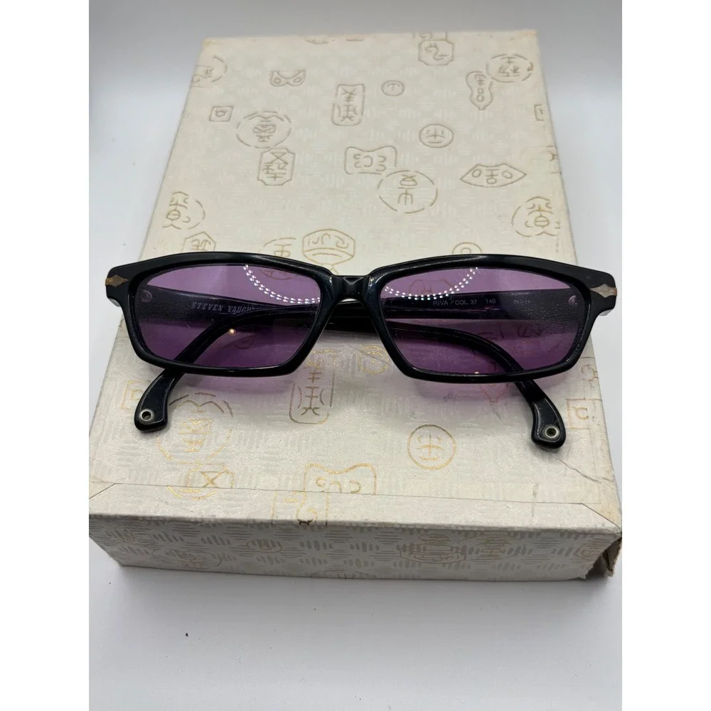 Steven Vaughn Riva Black Rectangular Sunglasses Purple Tinted Lens Y2K Vintage